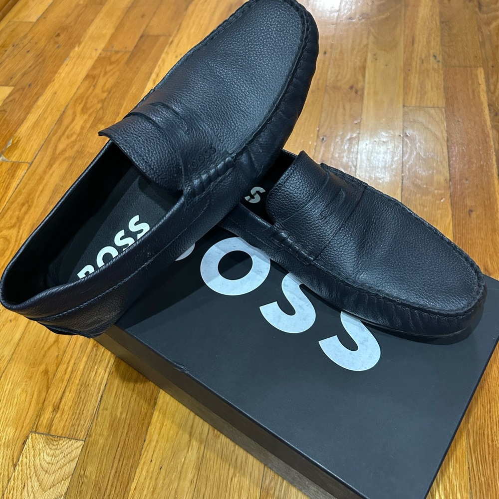 BOSS SHOES! - Picture 3 of 5